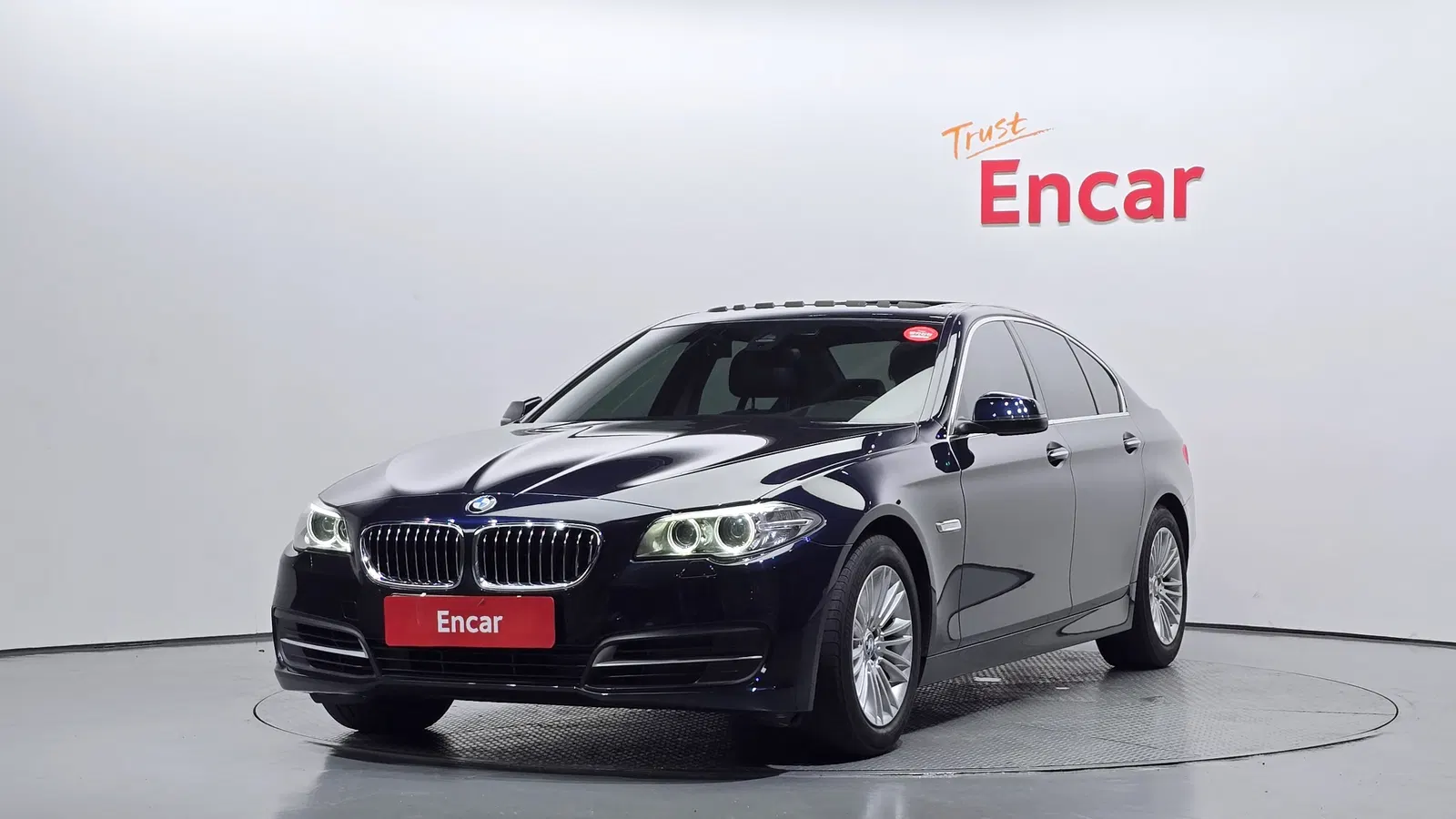 BMW Série 5 (F10) 520d 2015 — photo 1 sur 20