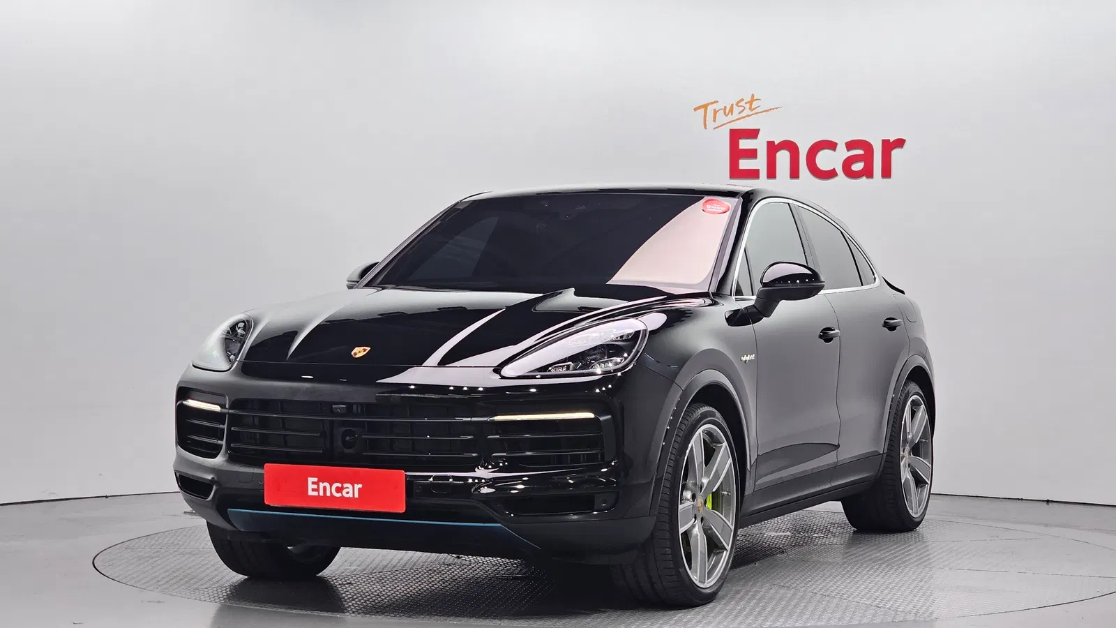 Porsche Cayenne (PO536) 3.0 E-Hybride Coupé 2020 — photo 1 sur 20