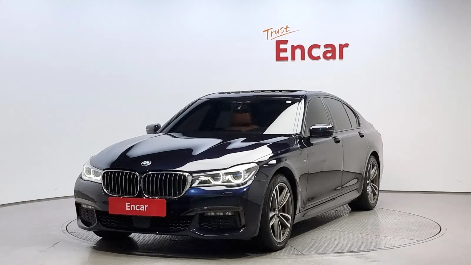 BMW Série 7 (G11) 740d xDrive M Sport 2017 — photo 1 sur 20
