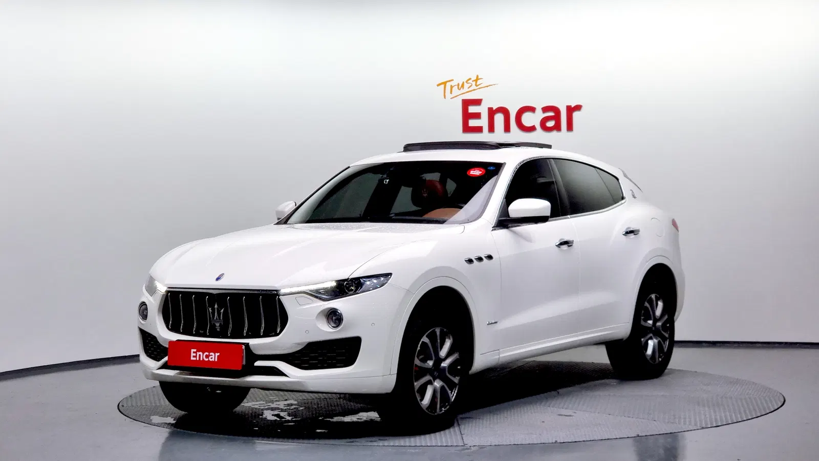 Maserati Levante 3.0 Diesel AWD GranLusso 2018 — photo 1 sur 20