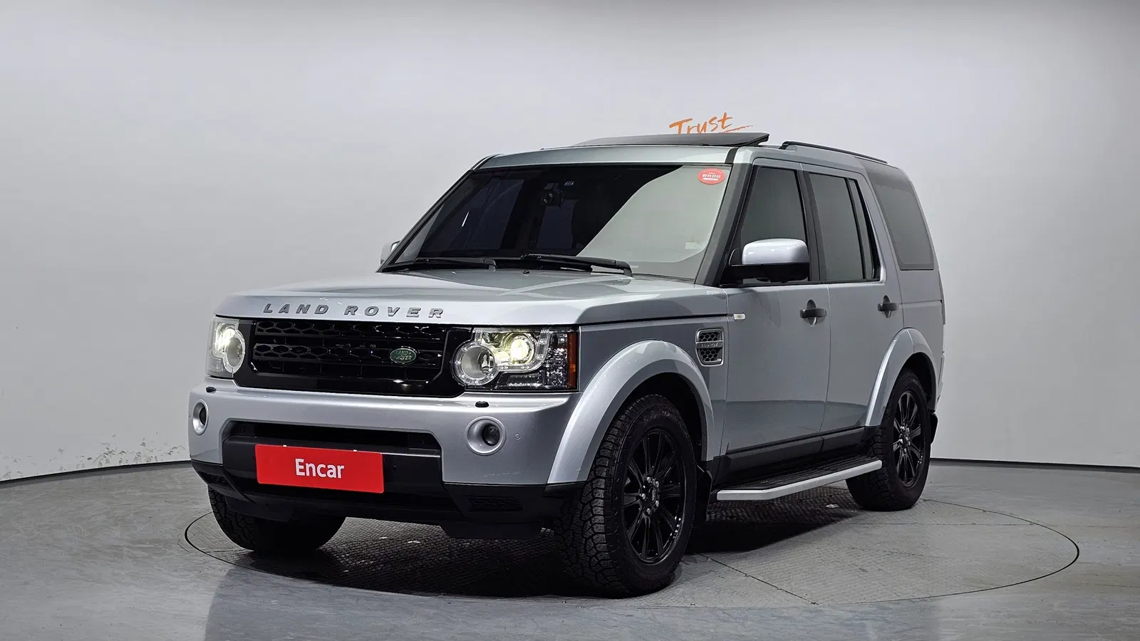 Land Rover Discovery 4 2.7 TDV6 SE 2010 — photo 1 sur 20