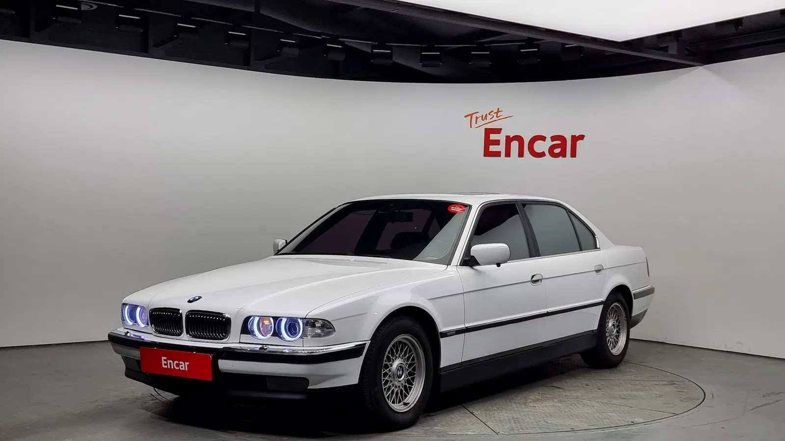 BMW Série 7 735iL 1999 — photo 1 sur 20
