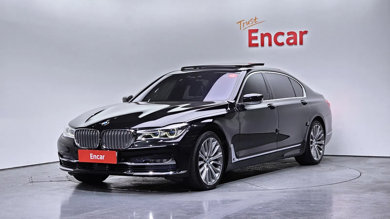 BMW Série 7 (G11) 750Li xDrive Prestige 2016 — photo 1 sur 20