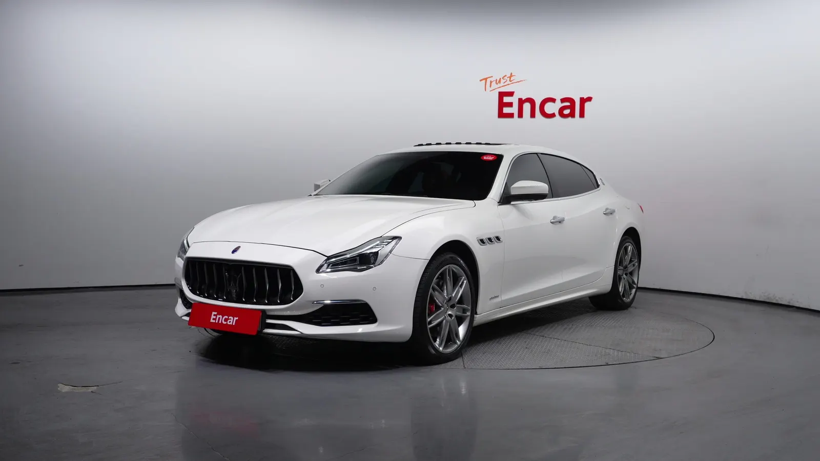 Maserati QuattroForte 3.0 V6 GranLusso 2019 — photo 1 sur 20