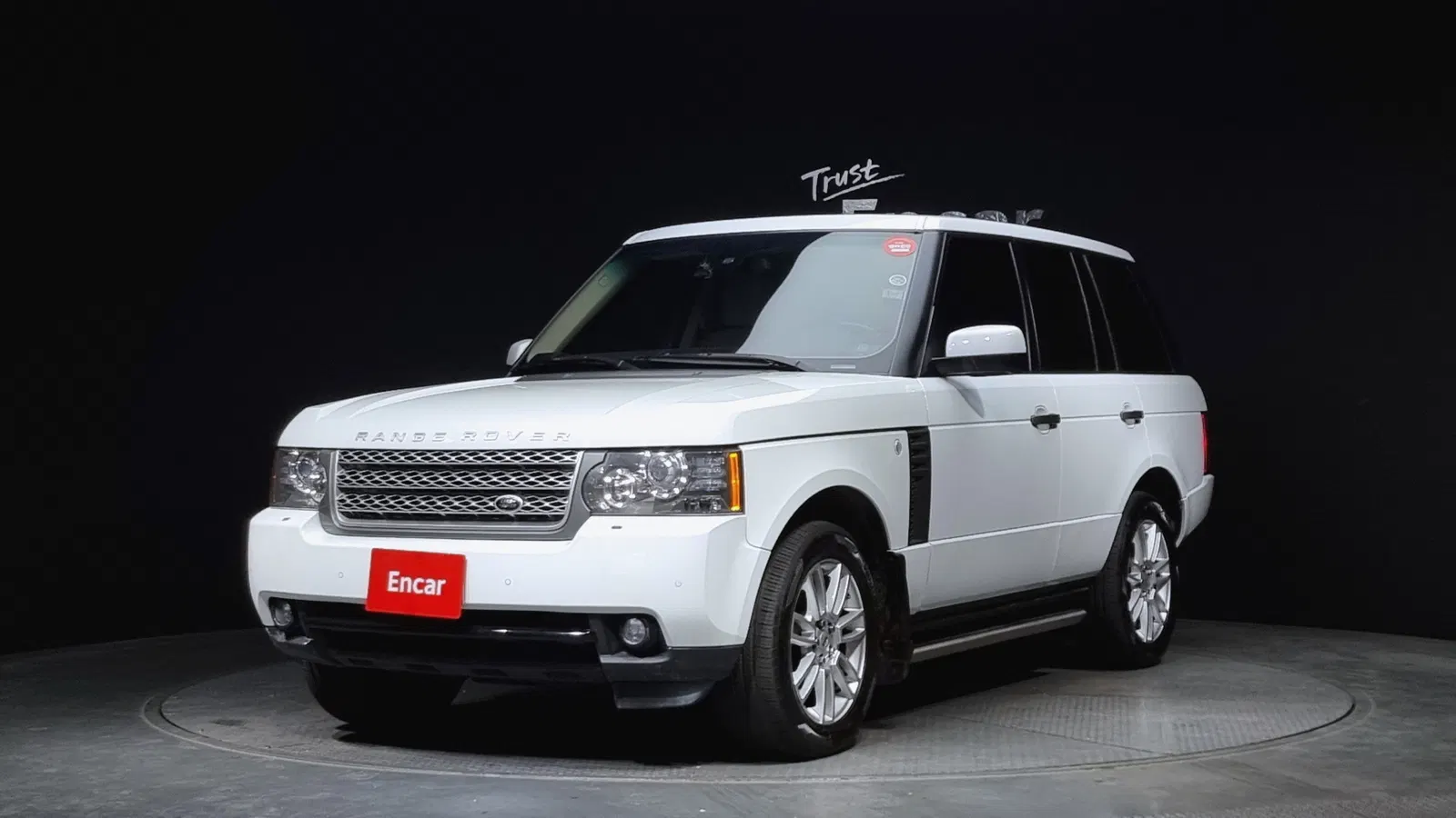 Land Rover Range Rover V8 5.0 Vogue 2011 — photo 1 sur 20