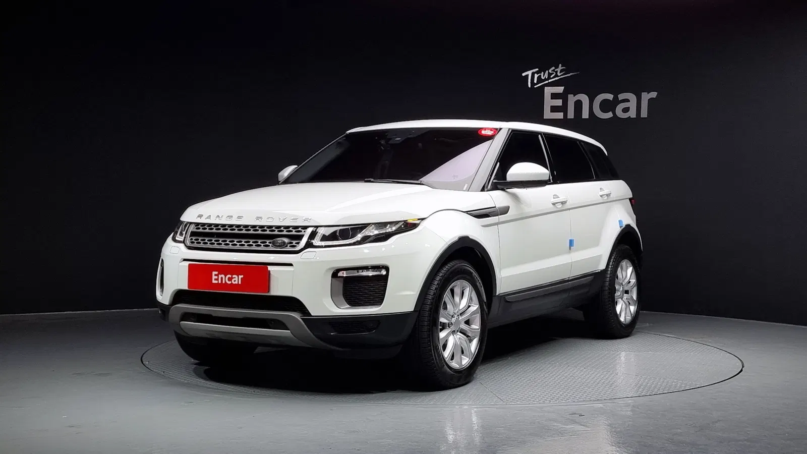 Land Rover Range Rover Evoque 2.0 TD4 SE 2017 — photo 1 sur 20