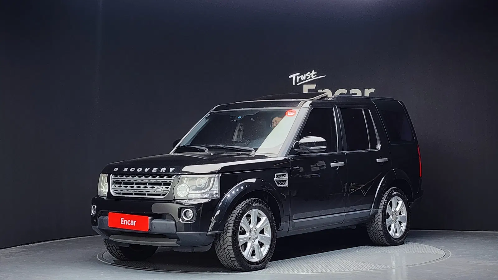 Land Rover Discovery 4 3.0 SDV6 SE 2015 — photo 1 sur 20