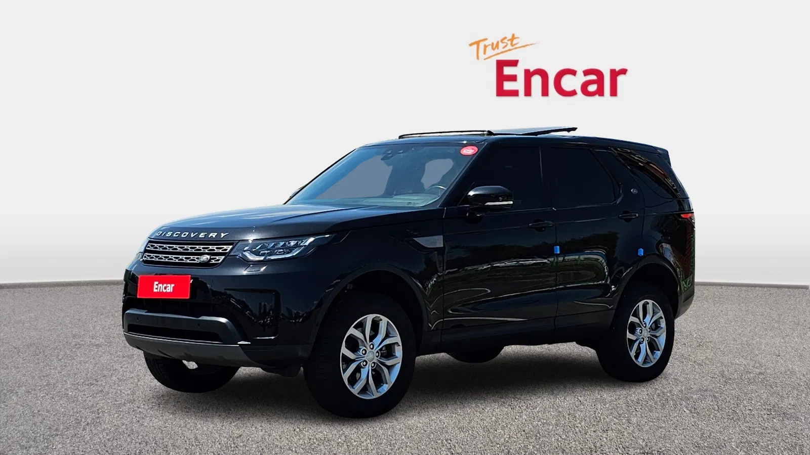 Land Rover Discovery 5 2.0 SD4 SE 2019 — photo 1 sur 20