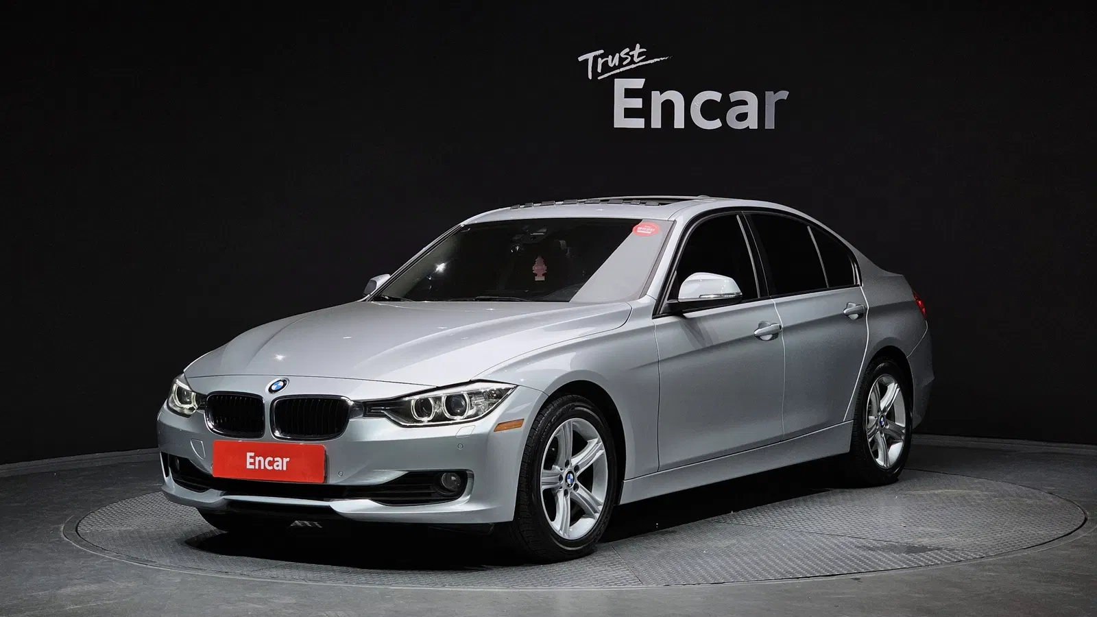 BMW Série 3 (F30) 320d 2014 — photo 1 sur 20