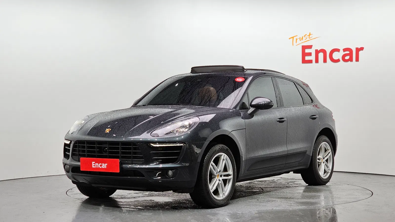 Porsche Macan 2.0 2018 — photo 1 sur 20