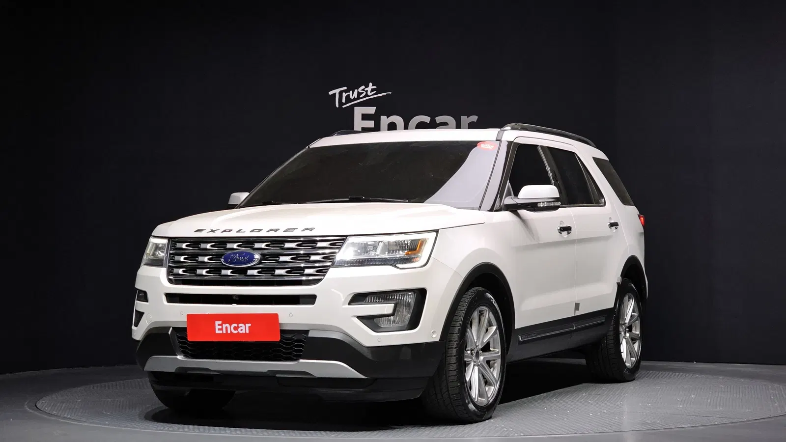 Ford Explorer 2.3 Limited 4WD 2017 — photo 1 sur 26