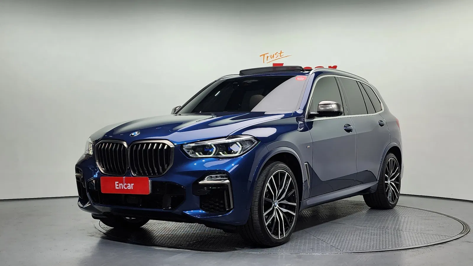 BMW X5 (G05) M50i 2021 — photo 1 sur 20