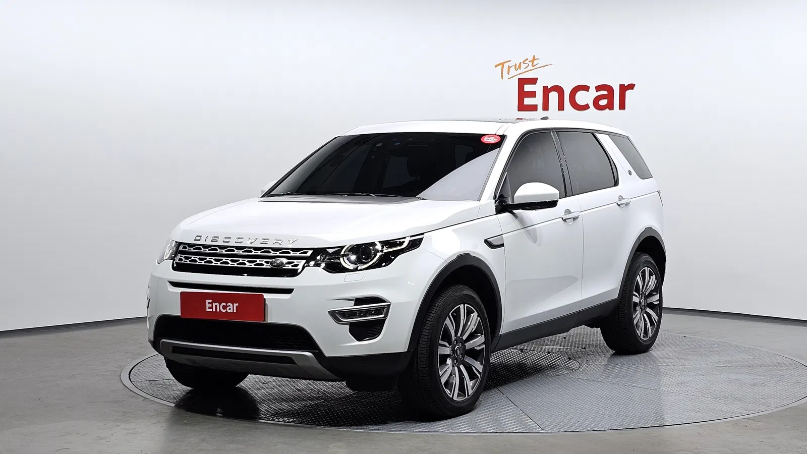 Land Rover Discovery Sport 2.0 TD4 HSE Luxury 2017 — photo 1 sur 20