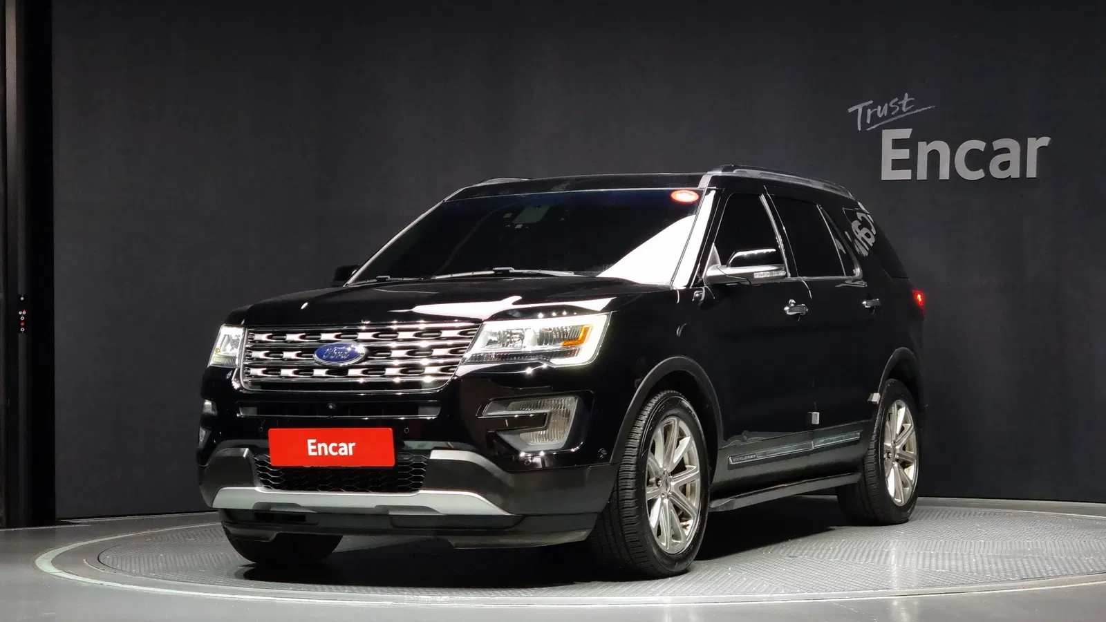 Ford Explorer 2.3 Limited 4WD 2017 — photo 1 sur 20