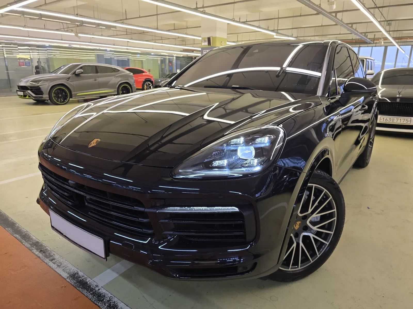 Porsche Cayenne (PO536) 3.0 2020 — photo 1 sur 26
