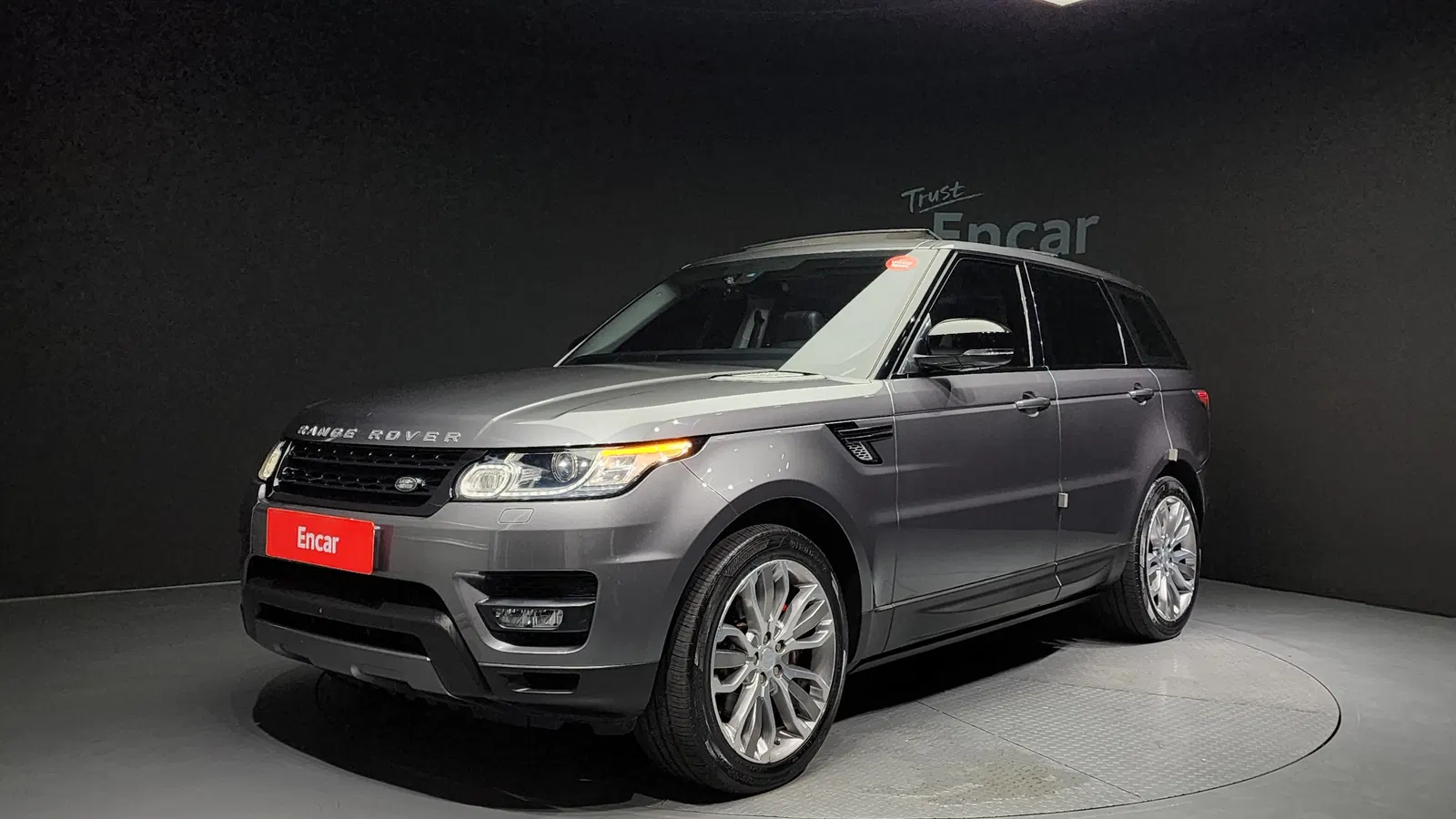 Land Rover Range Rover Sport 2e génération 3.0 SDV6 HSE Dynamic 2016 — photo 1 sur 8
