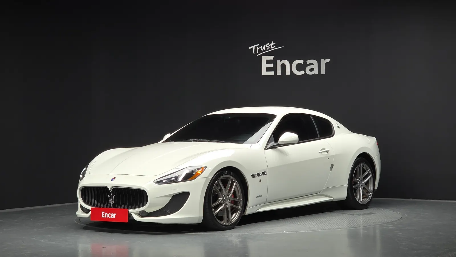 Maserati Gran Turismo 4.7 Sport 2016 — photo 1 sur 26