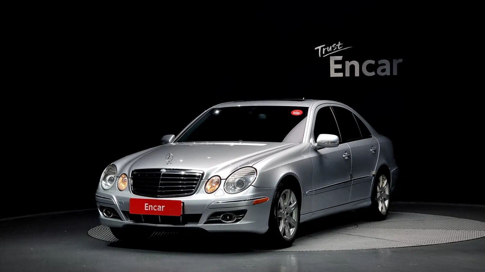 Mercedes-Benz Classe E E350 4MATIC (W211) 2007 — photo 1 sur 26