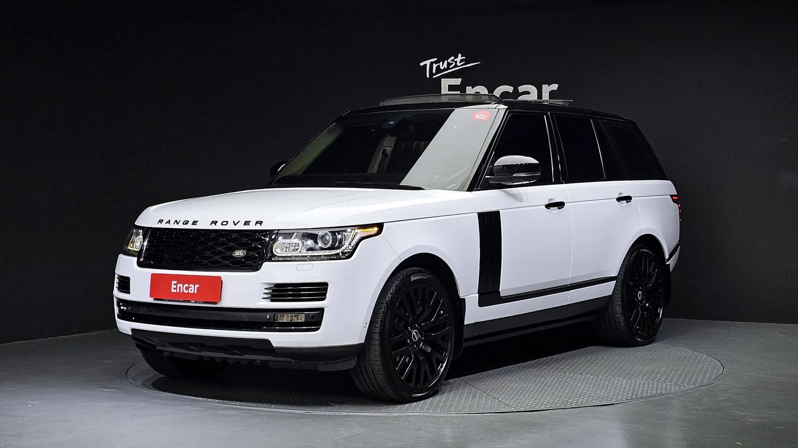 Land Rover Range Rover 4e génération 4.4 SDV8 AB Diesel 2015 — photo 1 sur 20