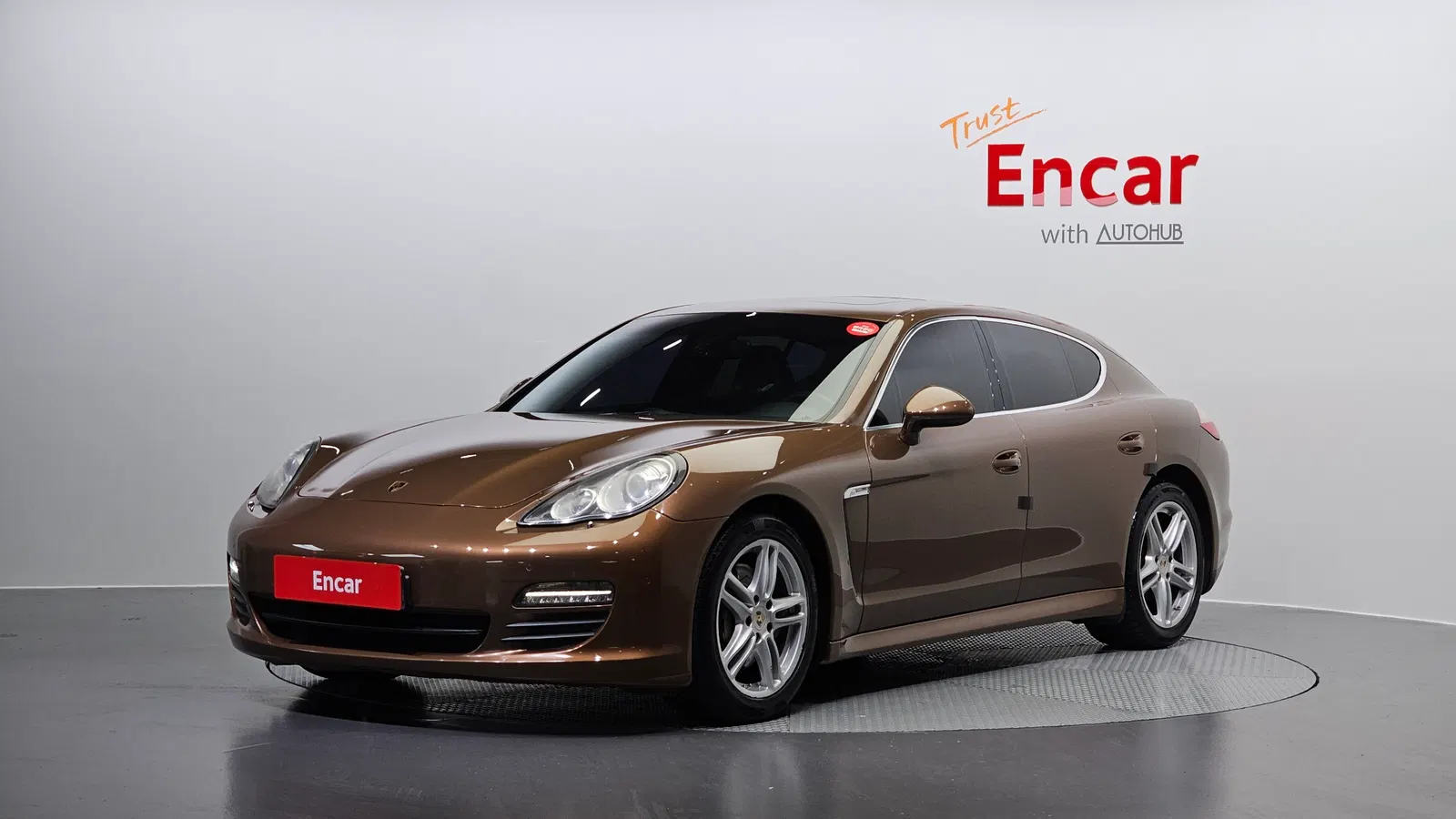 Porsche Panamera 4.8 S 2010 — photo 1 sur 20