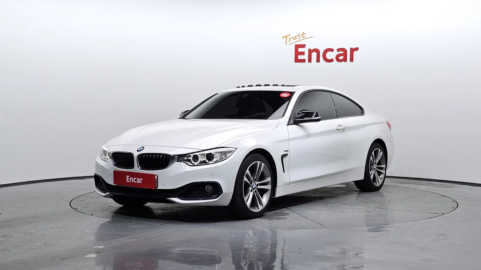 BMW Série 4 (F32) 420d xDrive Sport Coupé 2015 — photo 1 sur 20