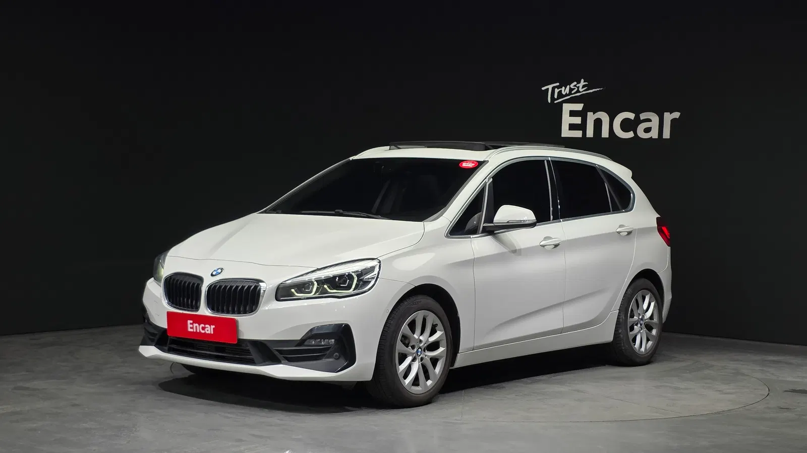 BMW Série 2 Active Tourer (F45) Joy 2020 — photo 1 sur 20