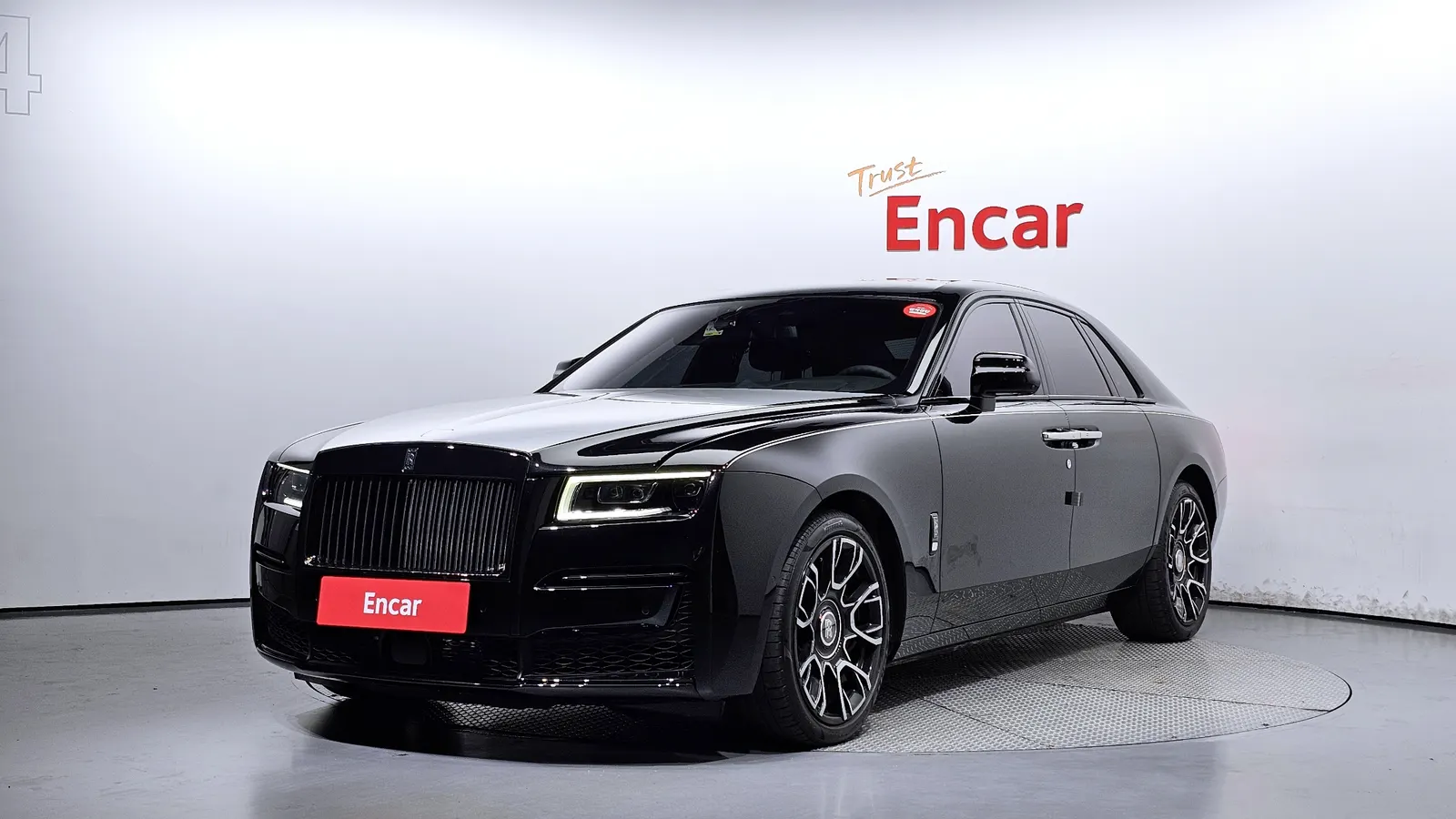 Rolls-Royce Ghost 2e génération 6.7 V12 Black Badge 2023 — photo 1 sur 20