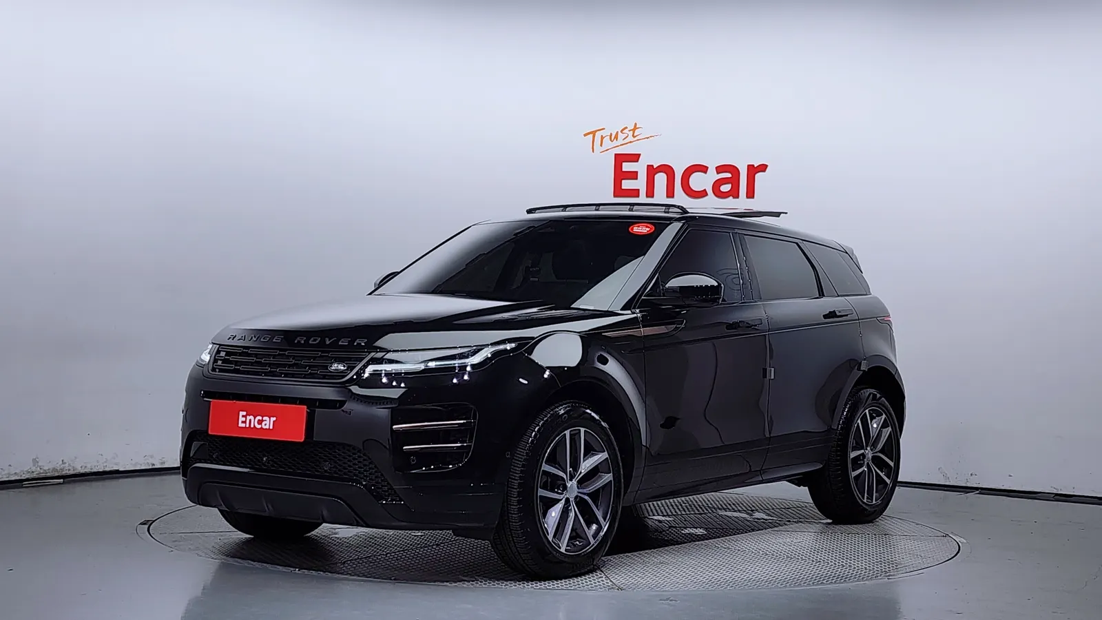 Land Rover Range Rover Evoque 2e génération P250 Dynamic SE 2024 — photo 1 sur 20