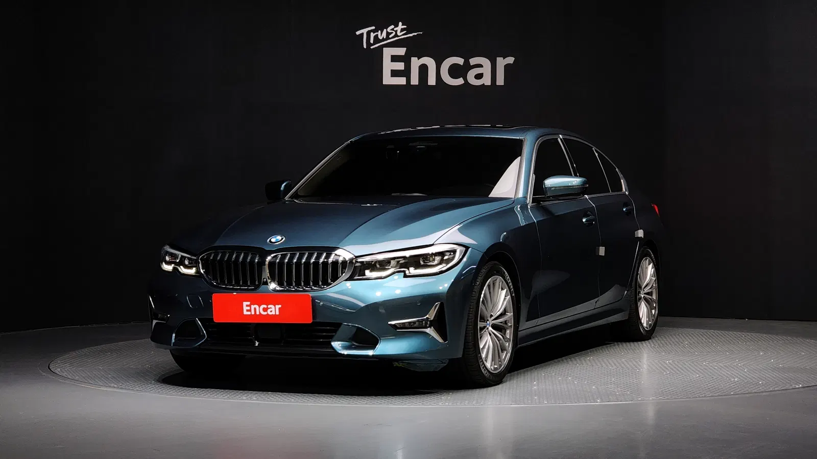 BMW Série 3 (G20) 320i Luxury 2021 — photo 1 sur 8