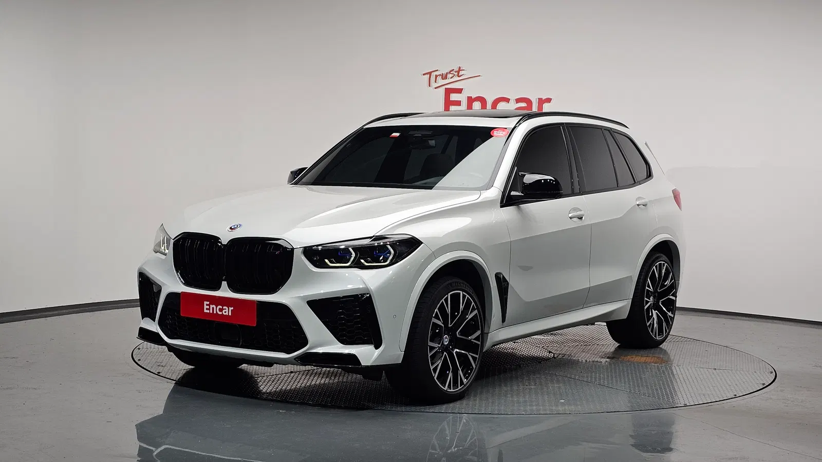 BMW X5M (G05) 4.4 Competition 2023 — photo 1 sur 20