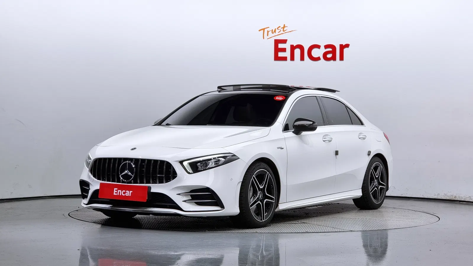 Mercedes-AMG Classe A A35 4MATIC Berline (W177) 2021 — photo 1 sur 26