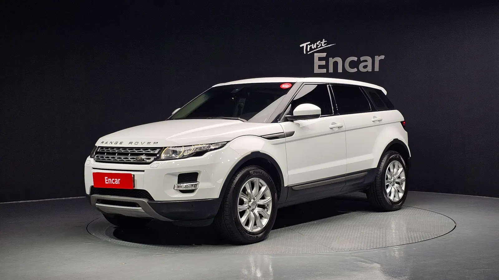 Land Rover Range Rover Evoque 2.2 SD4 Pure 2015 — photo 1 sur 26