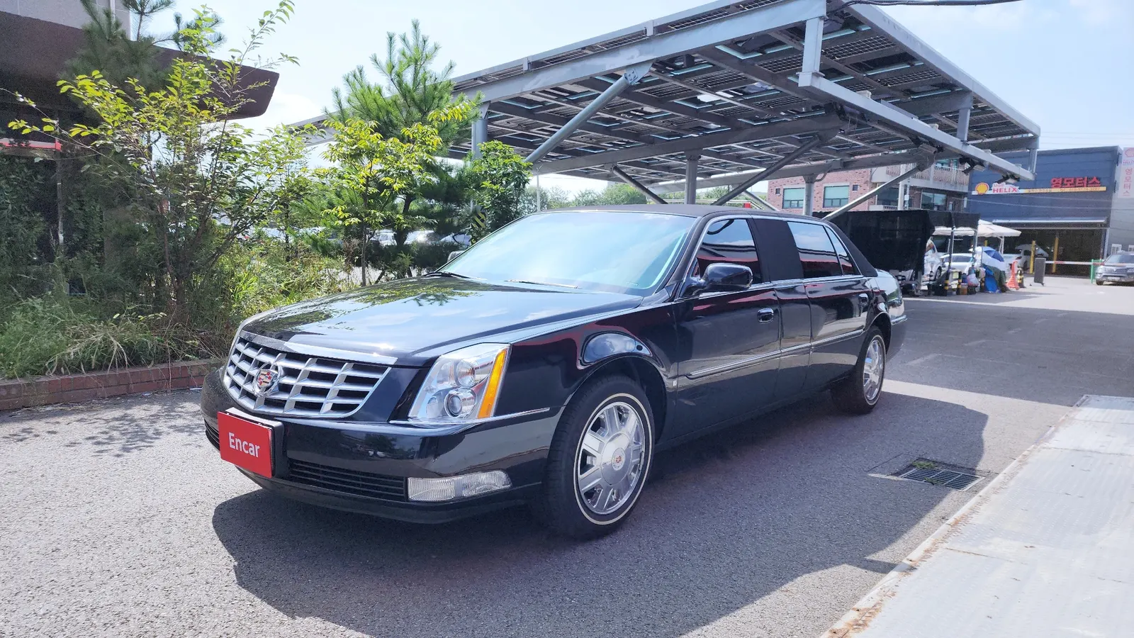 Cadillac DTS 4.6 Limousine 2008 — photo 1 sur 26