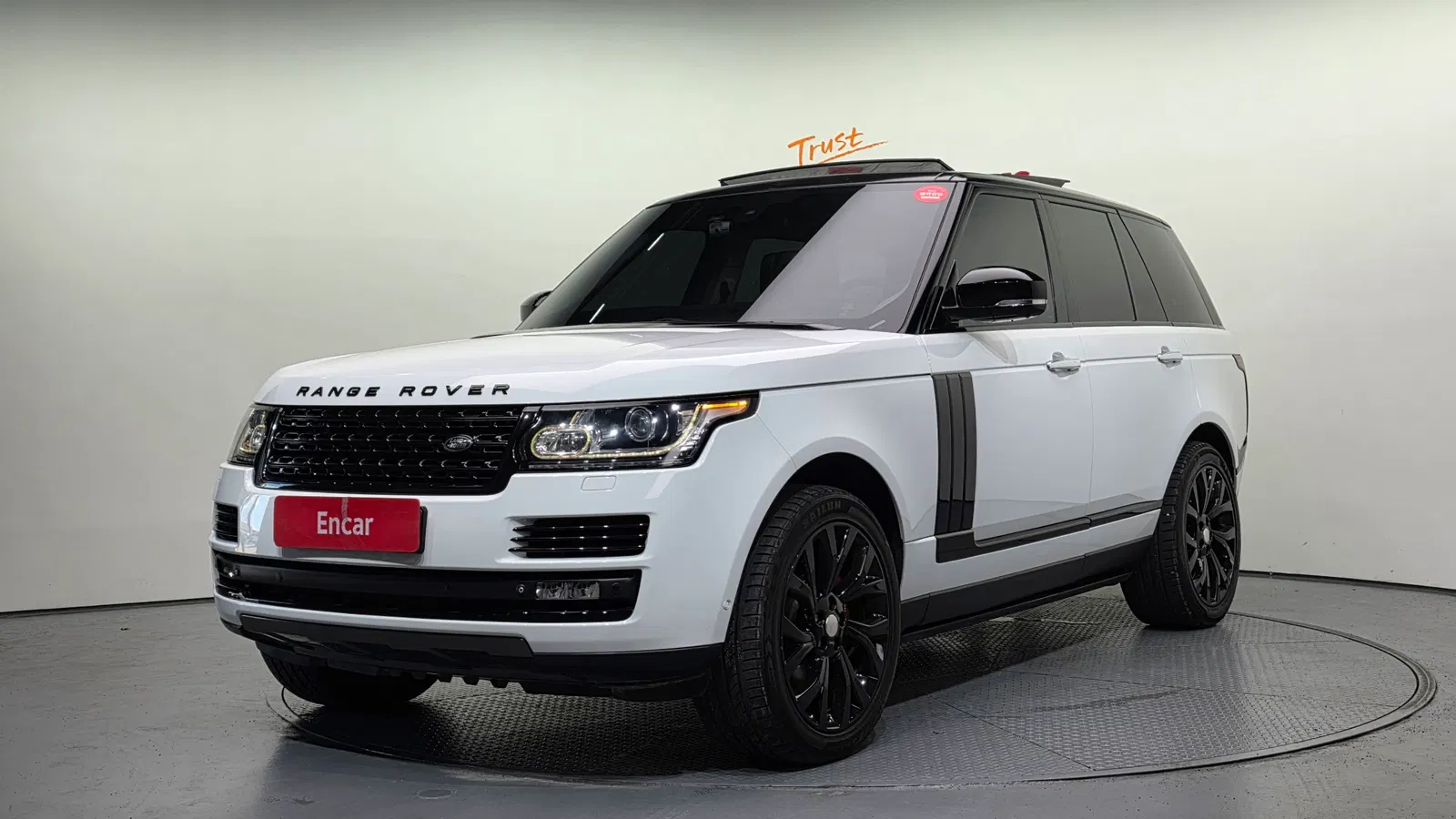 Land Rover Range Rover 4e génération 4.4 SDV8 Vogue SE Diesel 2015 — photo 1 sur 20
