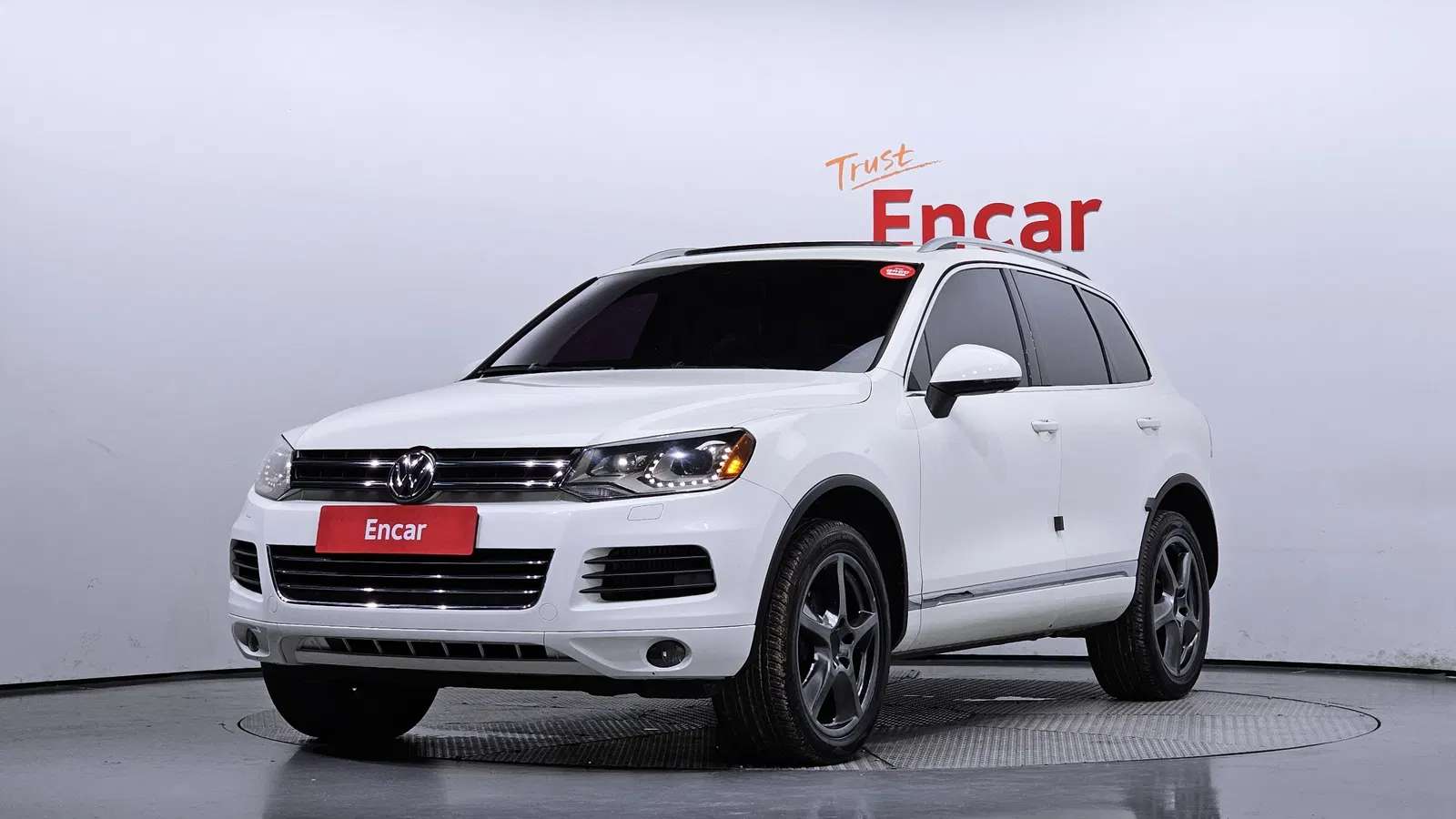 Volkswagen Touareg V6 3.0 TDI BlueMotion 2011 — photo 1 sur 26