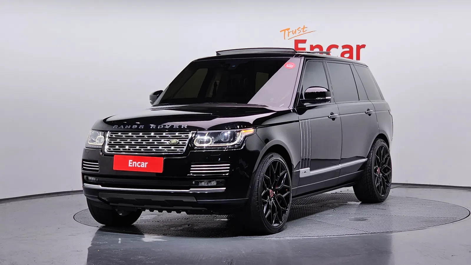 Land Rover Range Rover 4e génération 4.4 SDV8 AB LWB Diesel 2014 — photo 1 sur 20