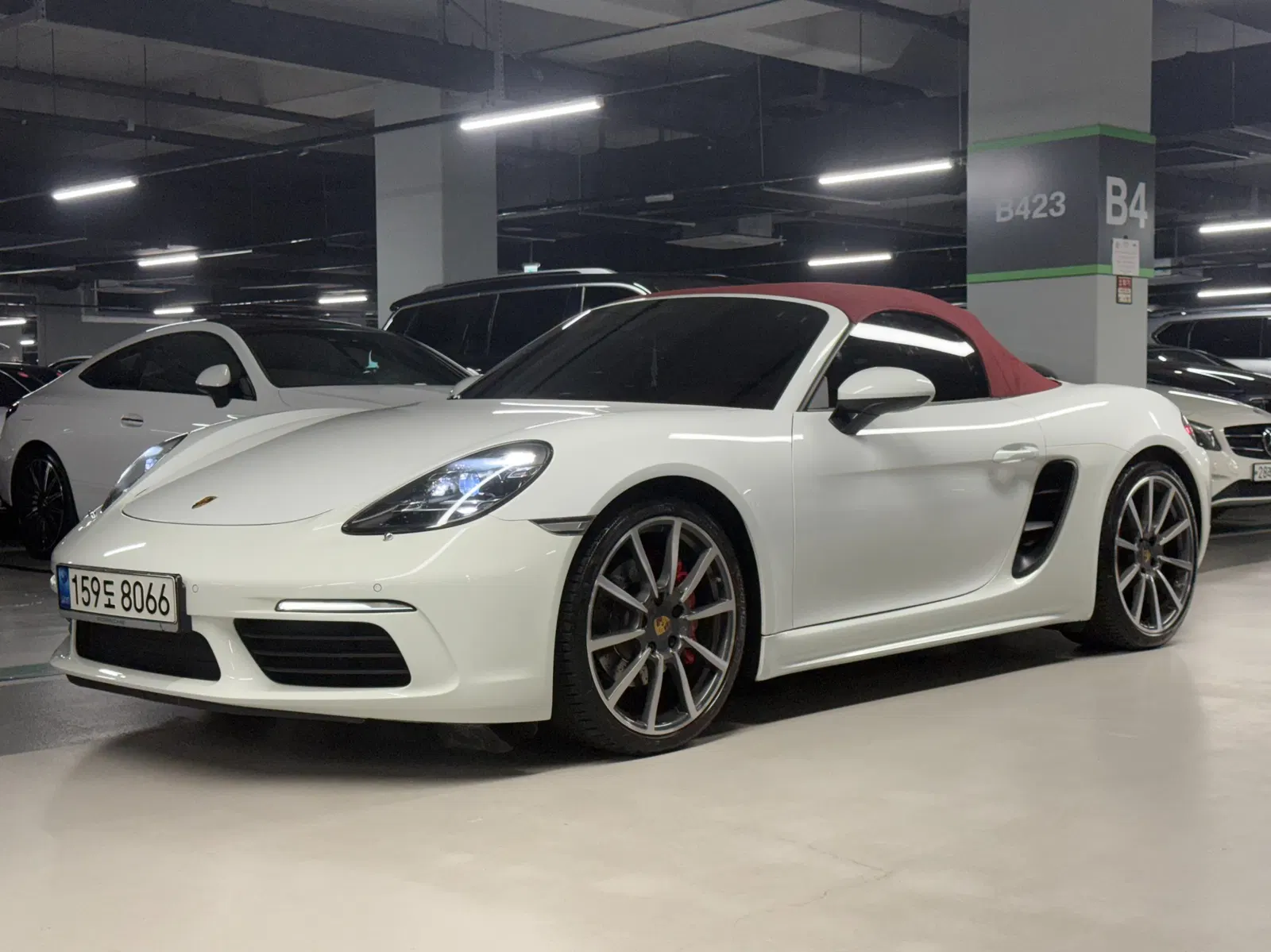 Porsche 718 Boxster S 2.5 2017 — photo 1 sur 23