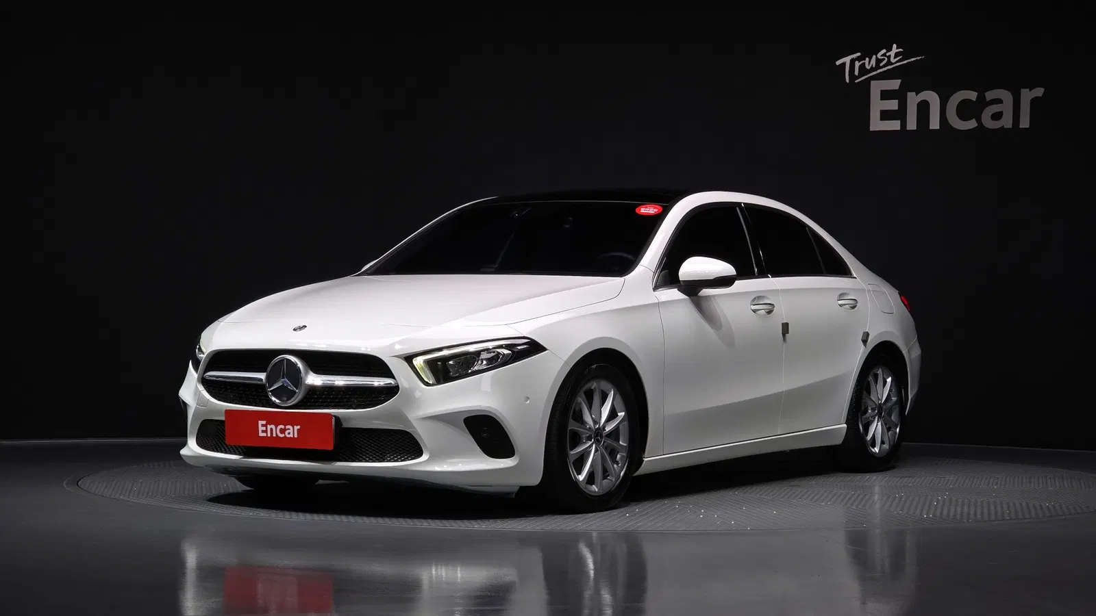 Mercedes-Benz Classe A A220 Berline (W177) 2020 — photo 1 sur 26