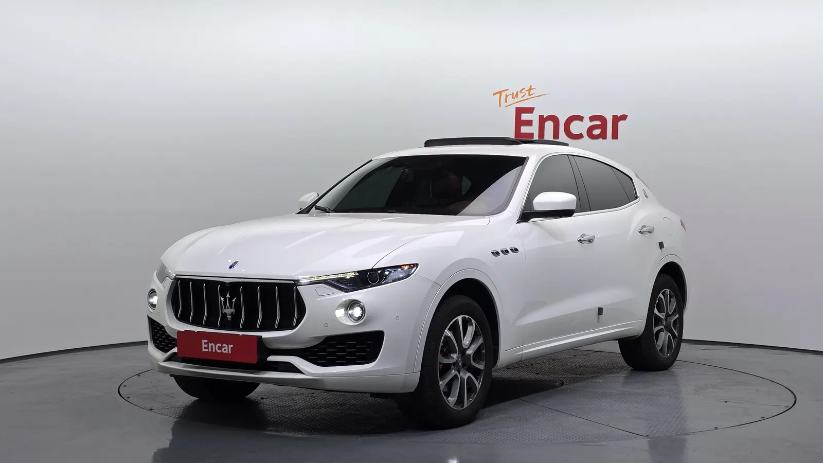 Maserati Levante 3.0 Diesel AWD Luxury 2017 — photo 1 sur 20