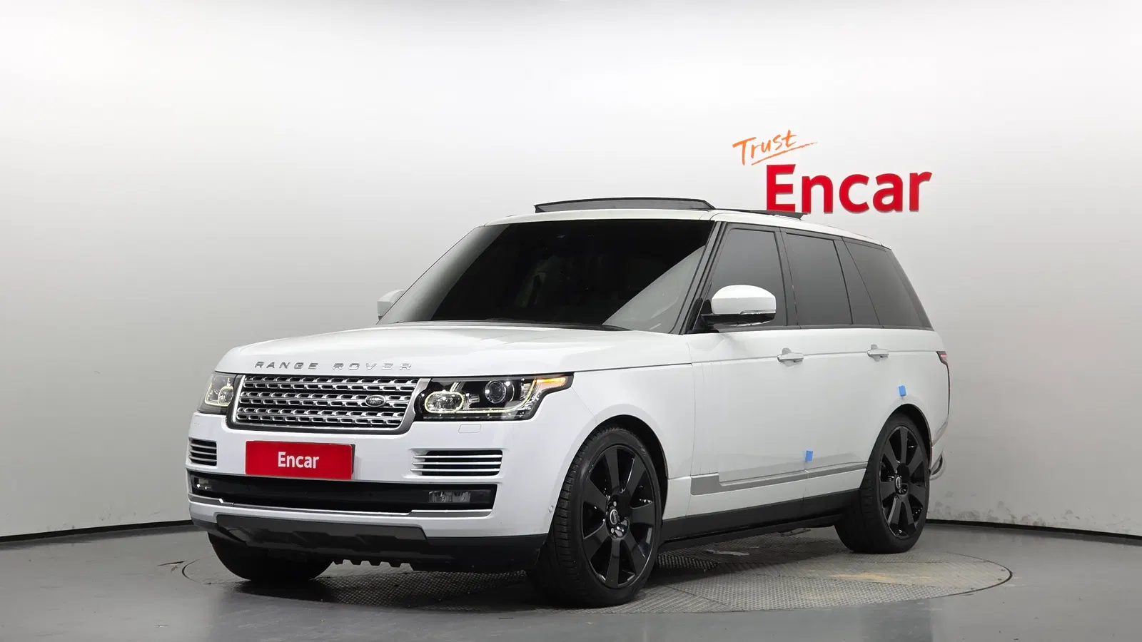Land Rover Range Rover 4e génération 4.4 SDV8 Vogue SE Diesel 2016 — photo 1 sur 20