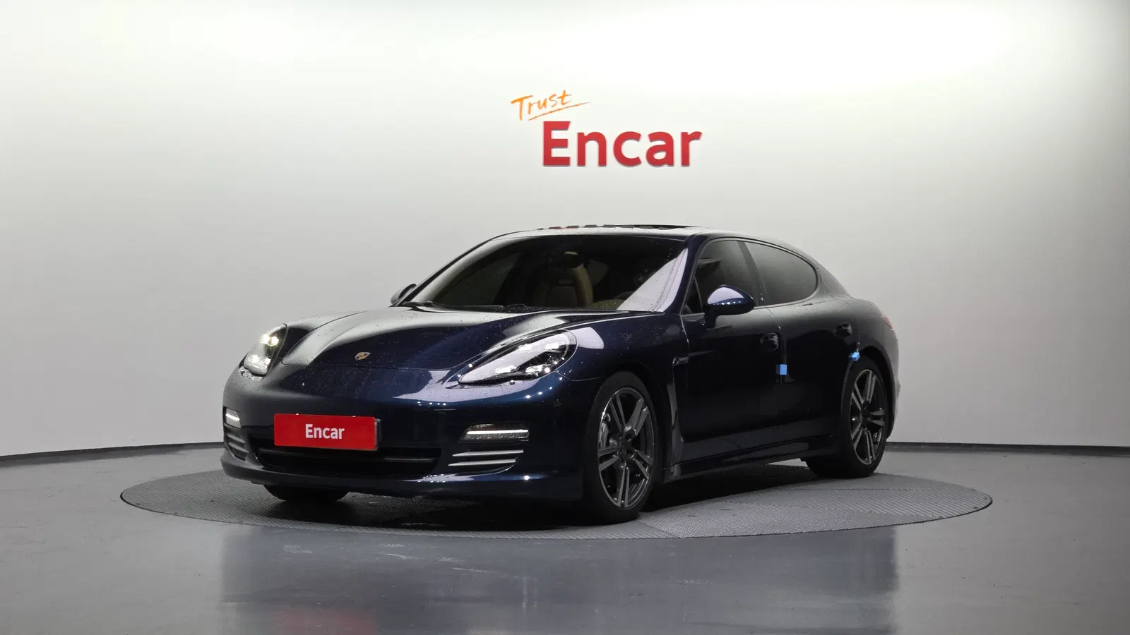 Porsche Panamera 3.6 AWD 2012 — photo 1 sur 20