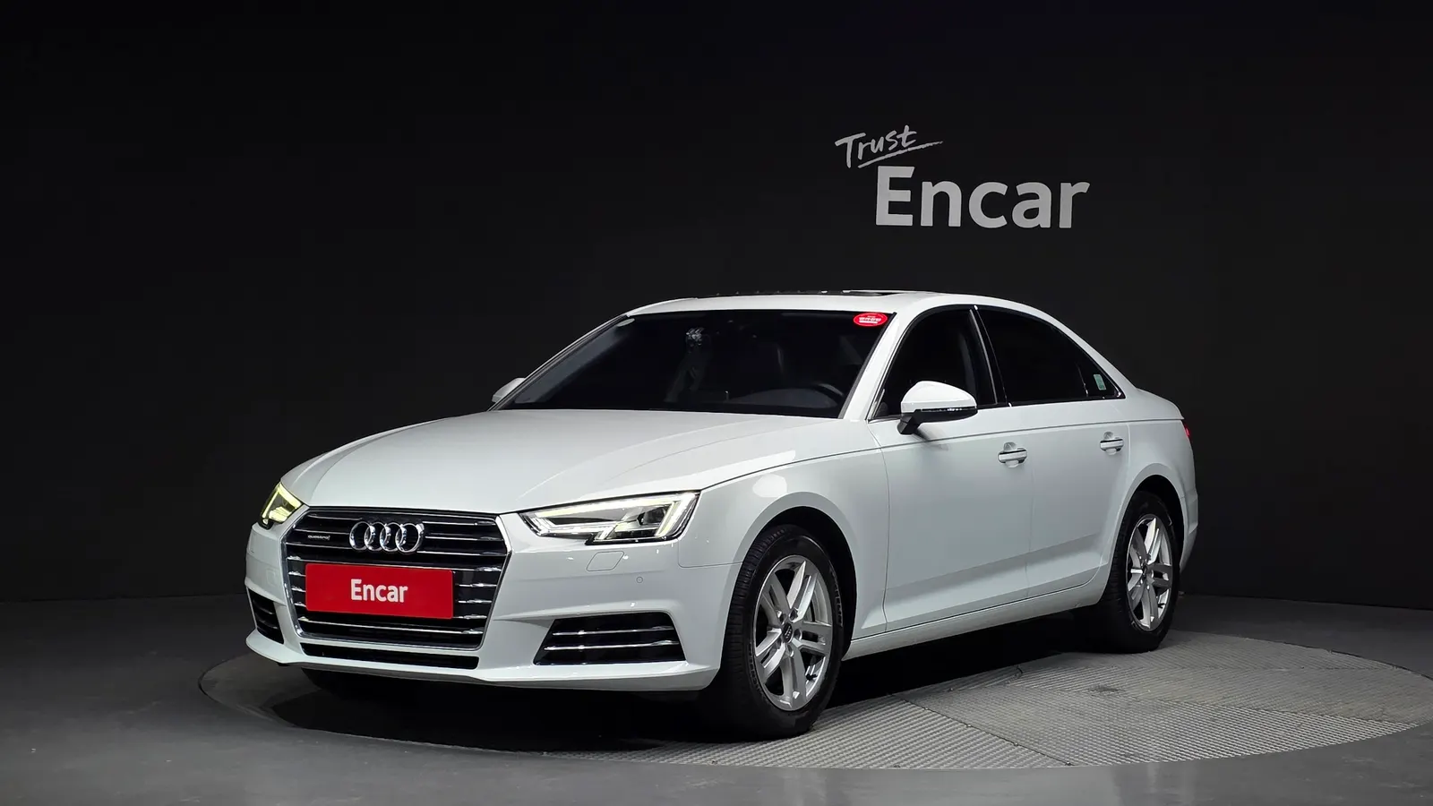 Audi A4 (B9) 45 TFSI Quattro Premium 2016 — photo 1 sur 20
