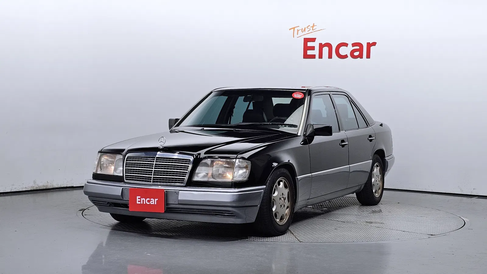 Mercedes-Benz Classe E E220 (W124) 1994 — photo 1 sur 20