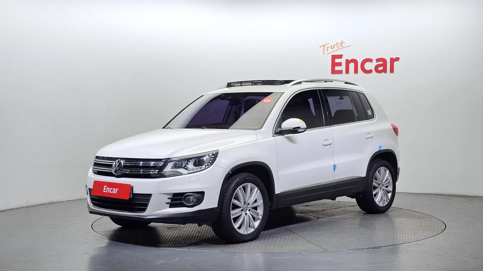 Volkswagen Tiguan 2.0 TDI Premium 2013 — photo 1 sur 20
