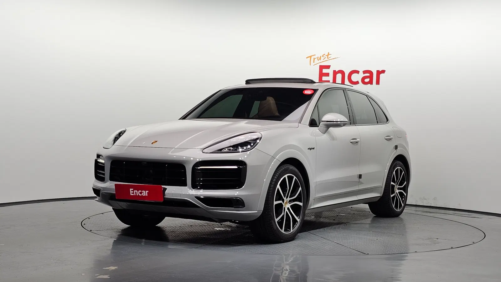 Porsche Cayenne (PO536) 3.0 E-Hybride 2021 — photo 1 sur 20