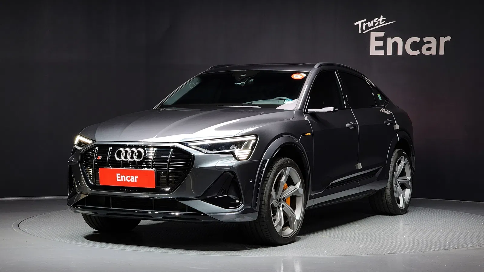 Audi e-tron S Sportback 2023 — photo 1 sur 20