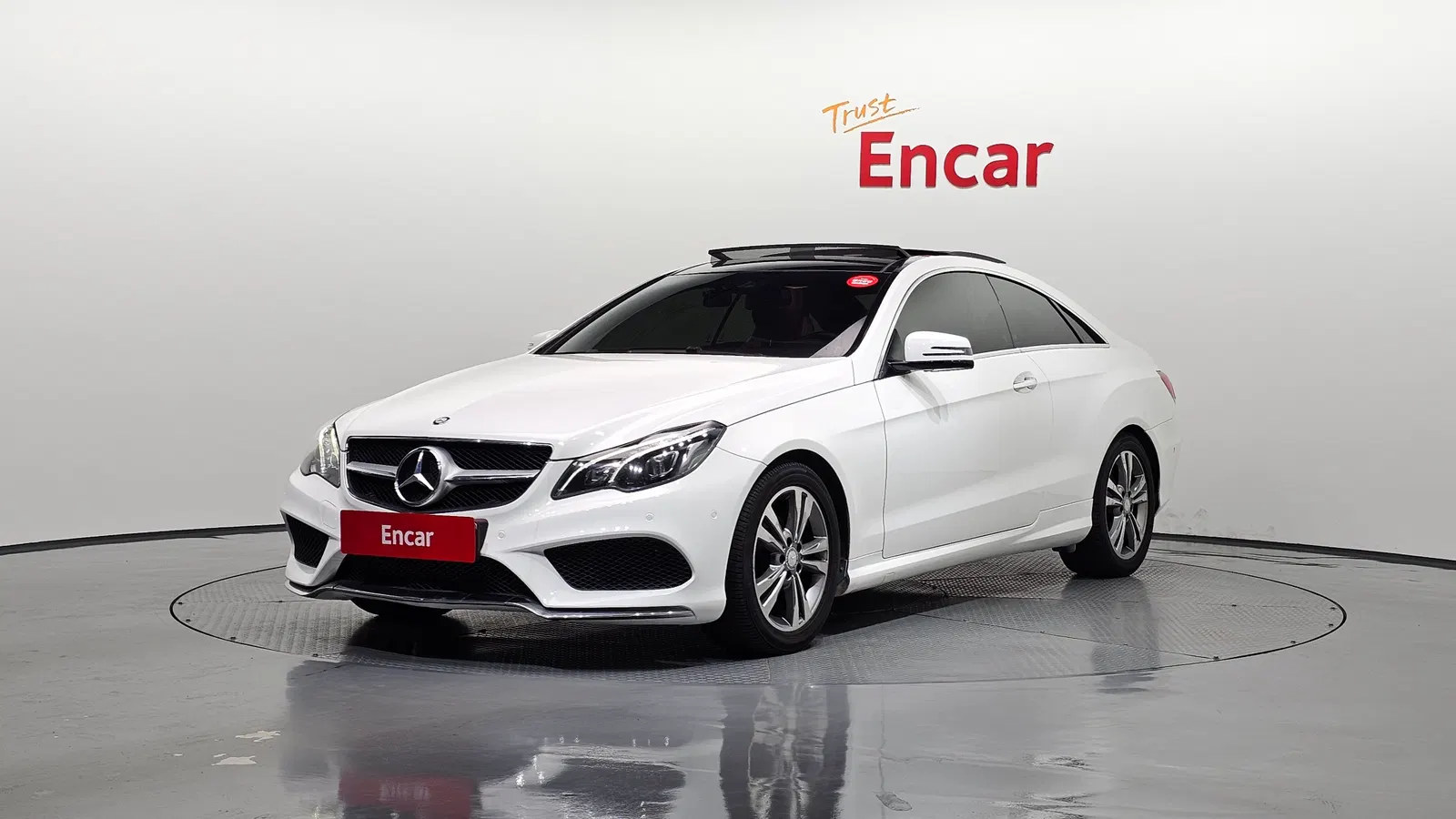 Mercedes-Benz Classe E E200 Coupé (W212) 2016 — photo 1 sur 20