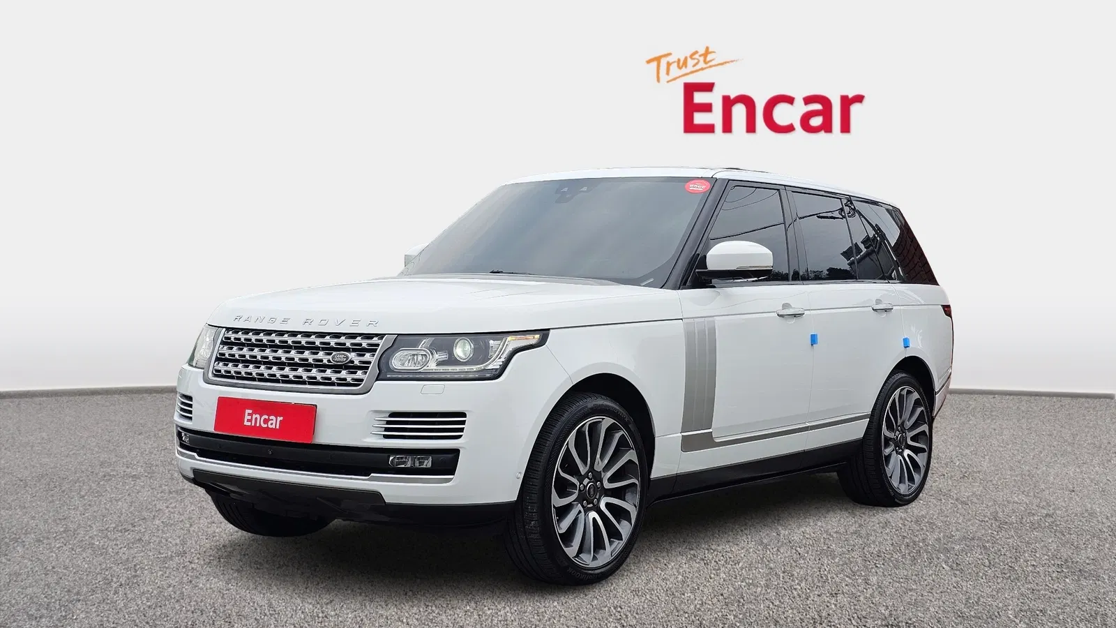 Land Rover Range Rover 4e génération 4.4 SDV8 AB Diesel 2017 — photo 1 sur 20