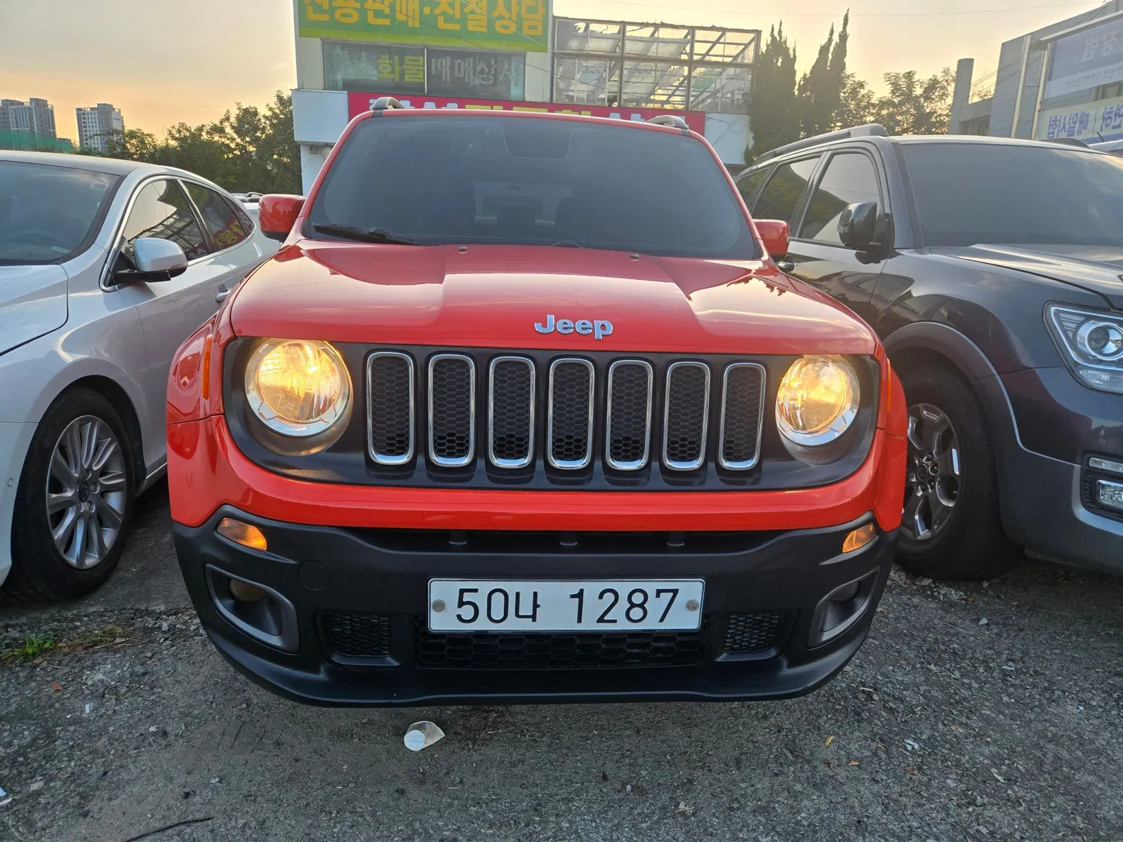 Jeep Renegade 2.4 Longitude 2017 — photo 1 sur 24
