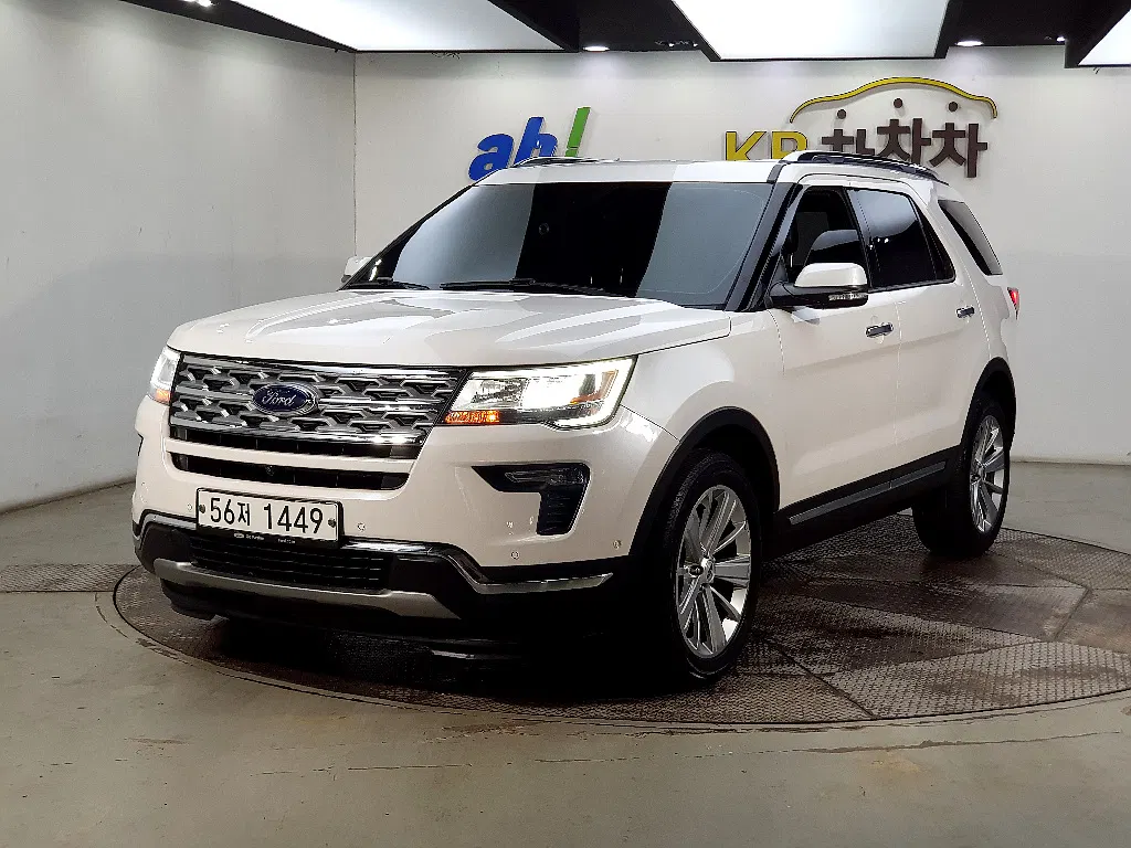 Ford Explorer 2.3 Limited 4WD 2019 — photo 1 sur 26
